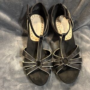Merona Black and Gold Strappy Heels